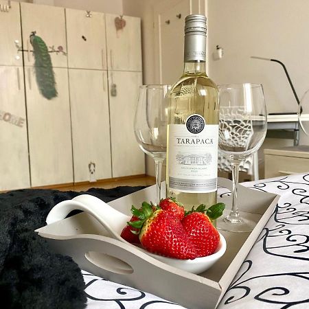 Fantastic Apartment In The City Center Prága Kültér fotó