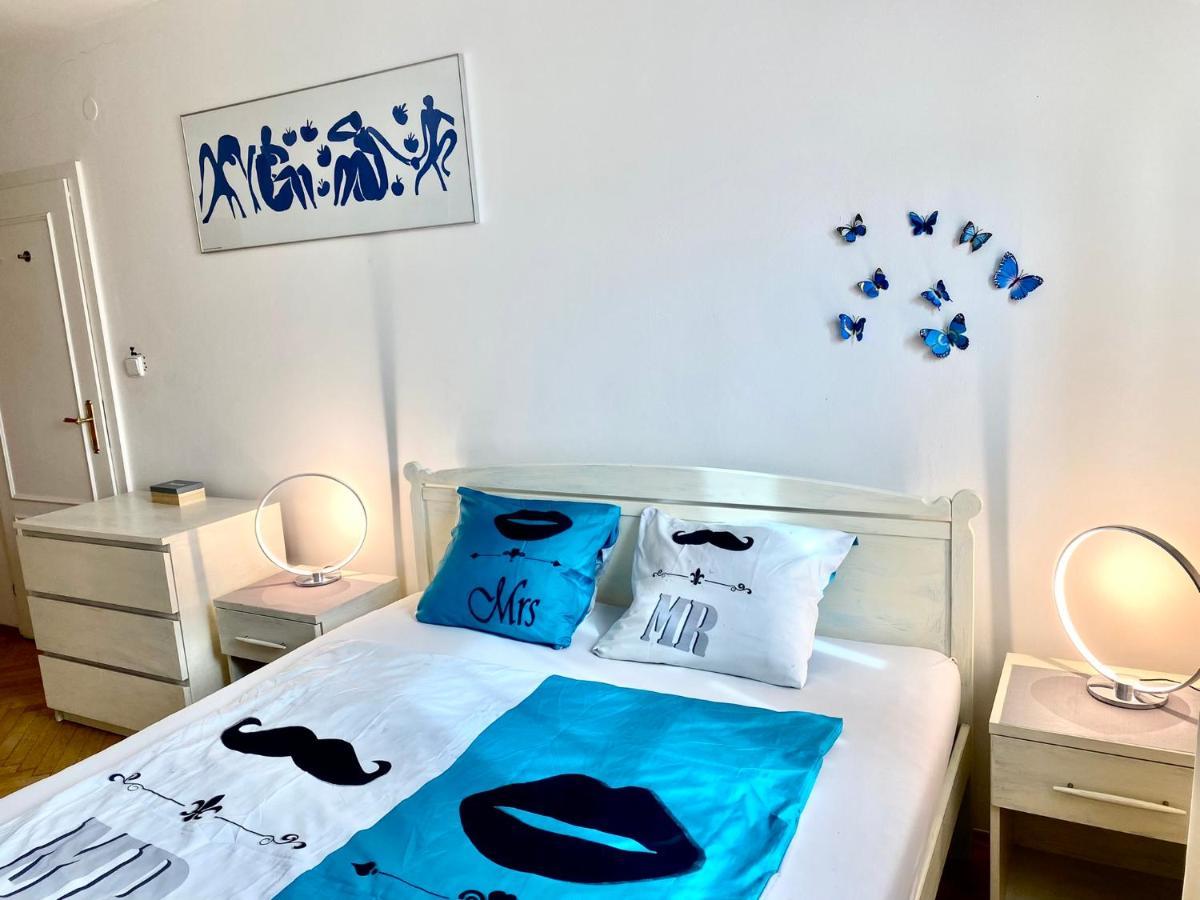 Fantastic Apartment In The City Center Prága Kültér fotó