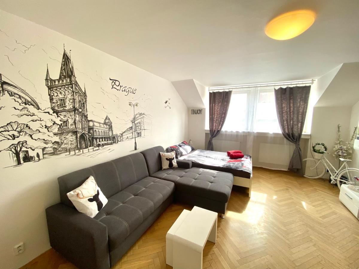 Fantastic Apartment In The City Center Prága Kültér fotó