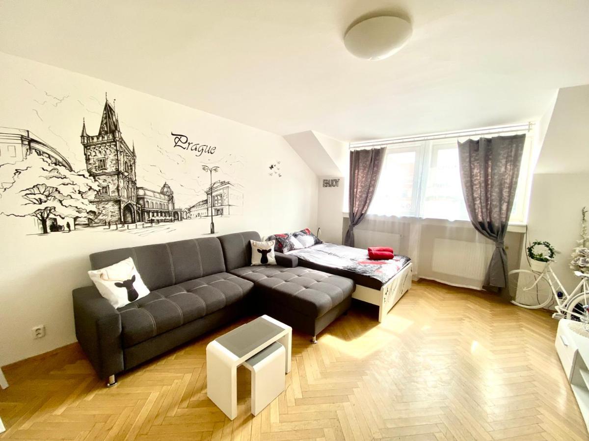 Fantastic Apartment In The City Center Prága Kültér fotó
