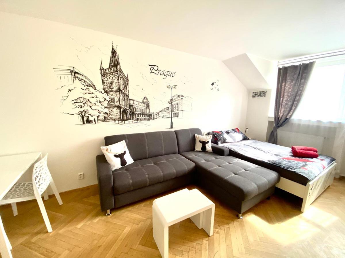 Fantastic Apartment In The City Center Prága Kültér fotó