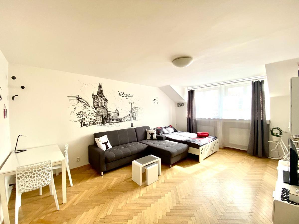 Fantastic Apartment In The City Center Prága Kültér fotó